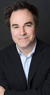 How tall is Roger Bart?